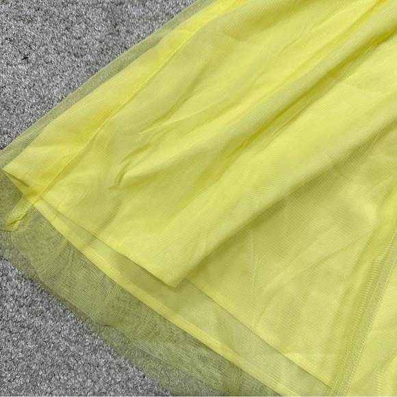 Modcloth A Little Ray of Sunshine Fit and Flare Dress Smocked Summer in Yellow L - Picture 8 of 14